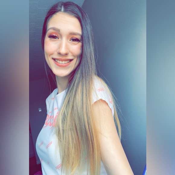 Meet your Posher, Payton - Picture 4 of 4